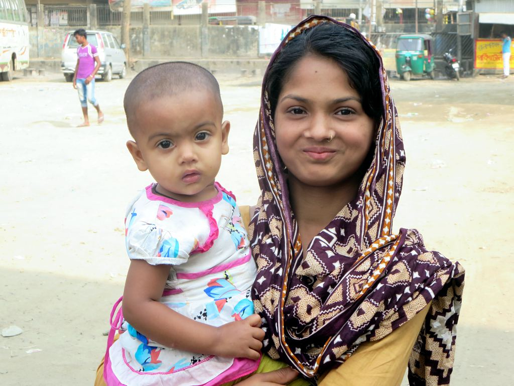 Bangladesh Mother and Child (Credit: David Stanley)